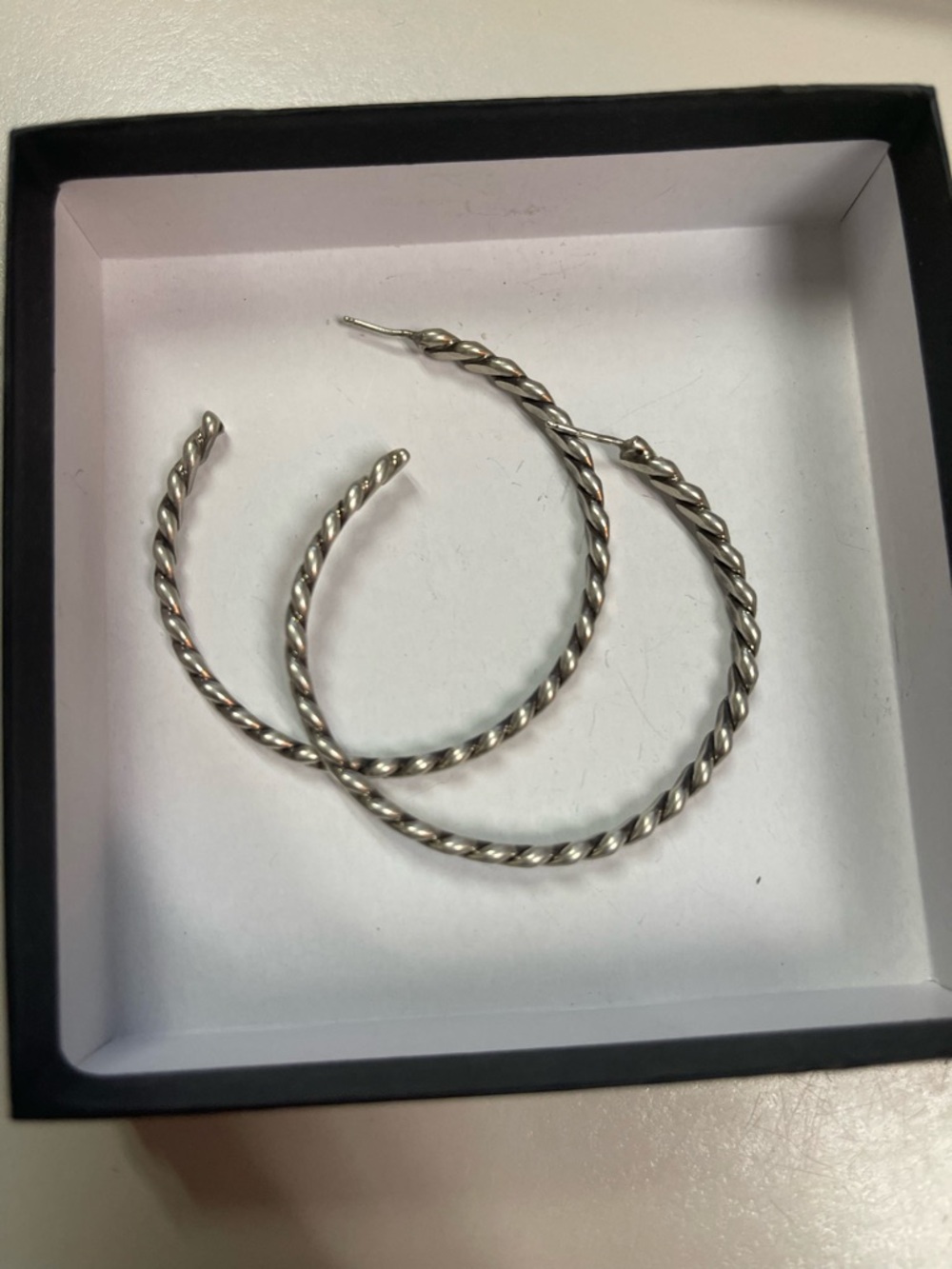 Native American Twisted rope Hoop Earrings - Sterling silver Navajo made